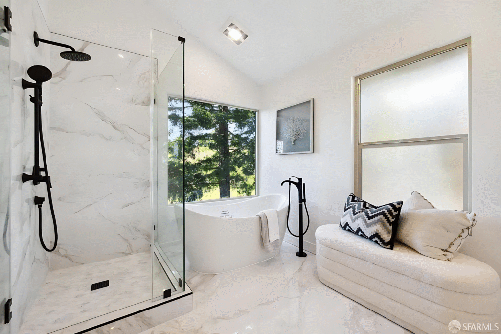 bathtub and shower_upscayl_4x_upscayl-lite-4x